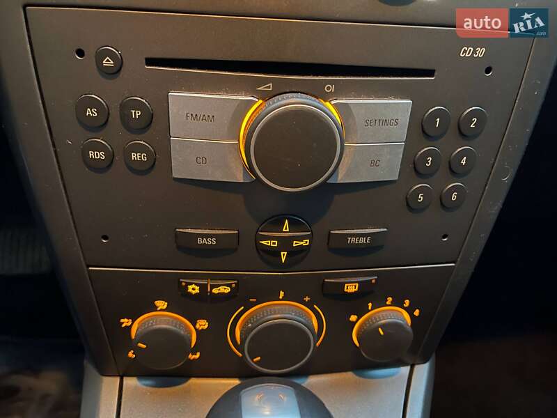 Хетчбек Opel Astra 2005 в Луцьку фото 32 Хетчбек Opel Astra 2005 в Луцьку