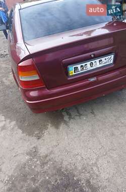 Седан Opel Astra 2003 в  фото 6 Седан Opel Astra 2003 в