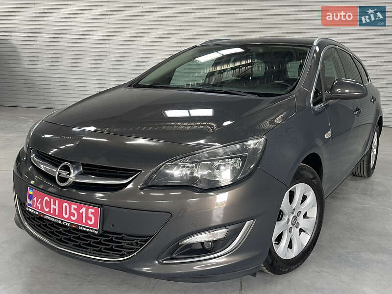 Універсал Opel Astra 2015 в Стрию фото Універсал Opel Astra 2015 в Стрию