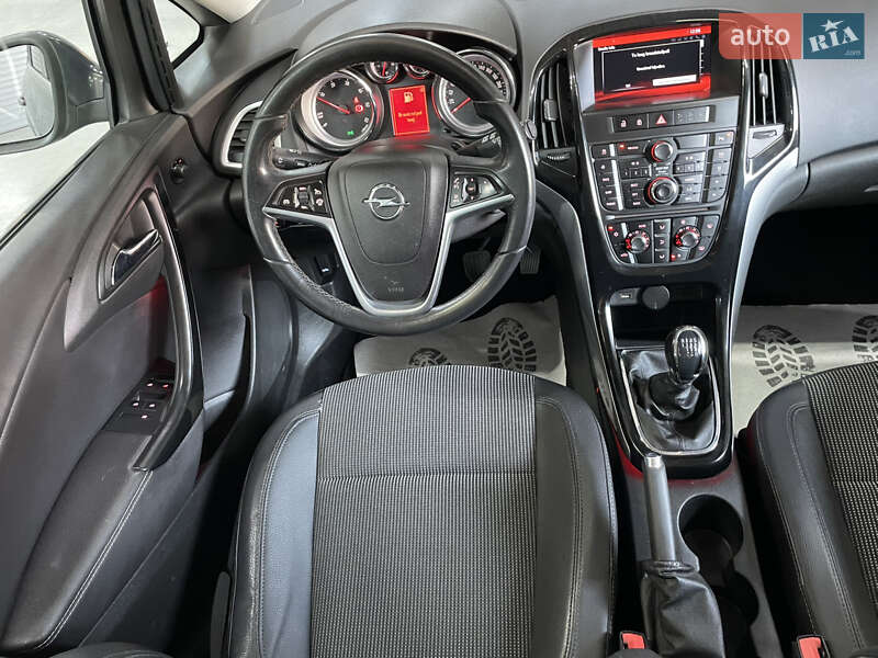 Універсал Opel Astra 2015 в Стрию фото 41 Універсал Opel Astra 2015 в Стрию