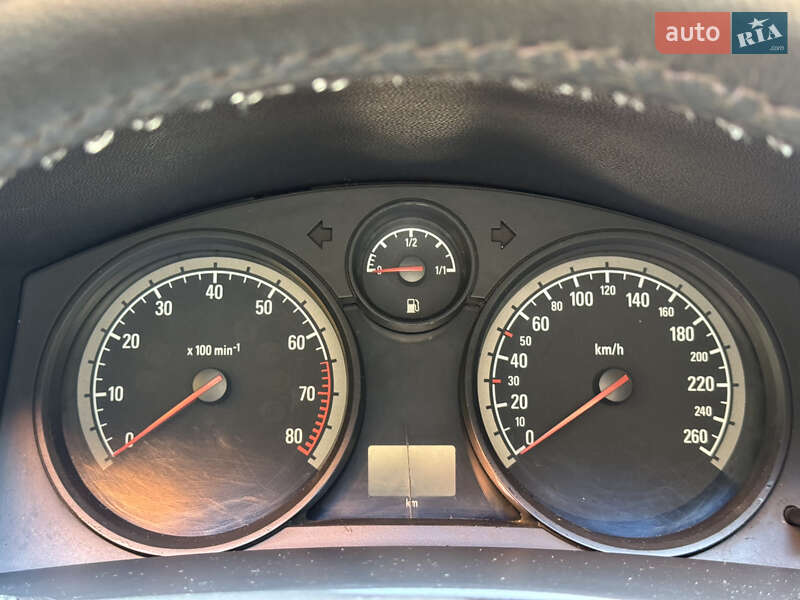 Хетчбек Opel Astra 2006 в Нетішині