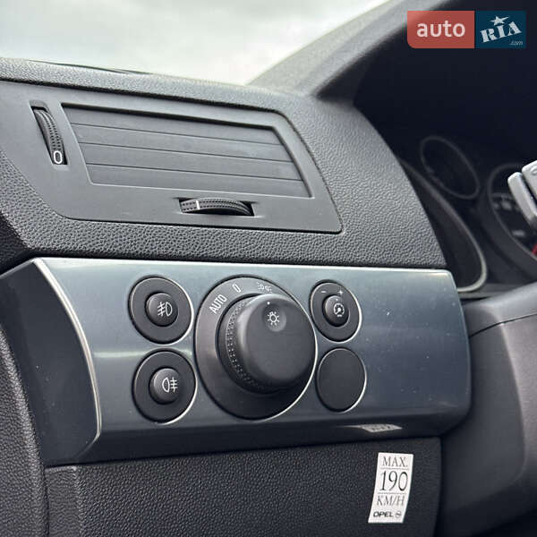 Универсал Opel Astra 2009 в Дубно фото 19 Универсал Opel Astra 2009 в Дубно