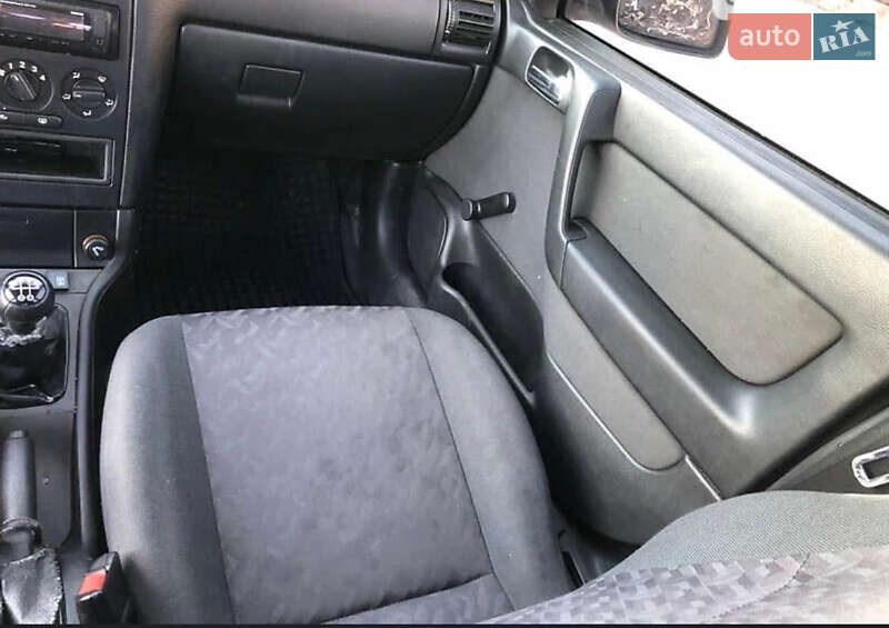 Хетчбек Opel Astra 2001 в Солотвині фото 12 Хетчбек Opel Astra 2001 в Солотвині