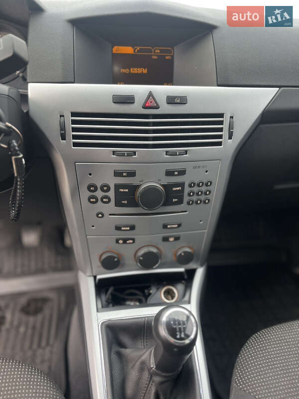 Универсал Opel Astra 2009 в Киеве фото 19 Универсал Opel Astra 2009 в Киеве