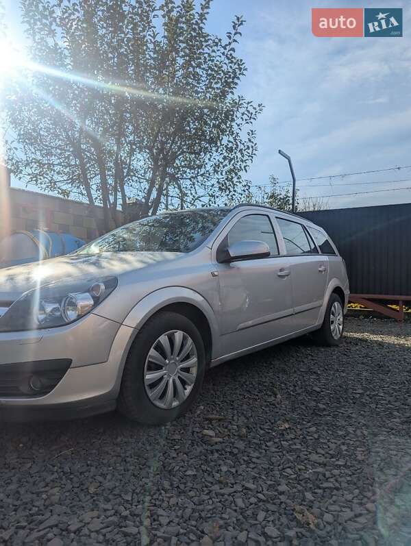 Універсал Opel Astra 2006 в Цумані фото 5 Універсал Opel Astra 2006 в Цумані