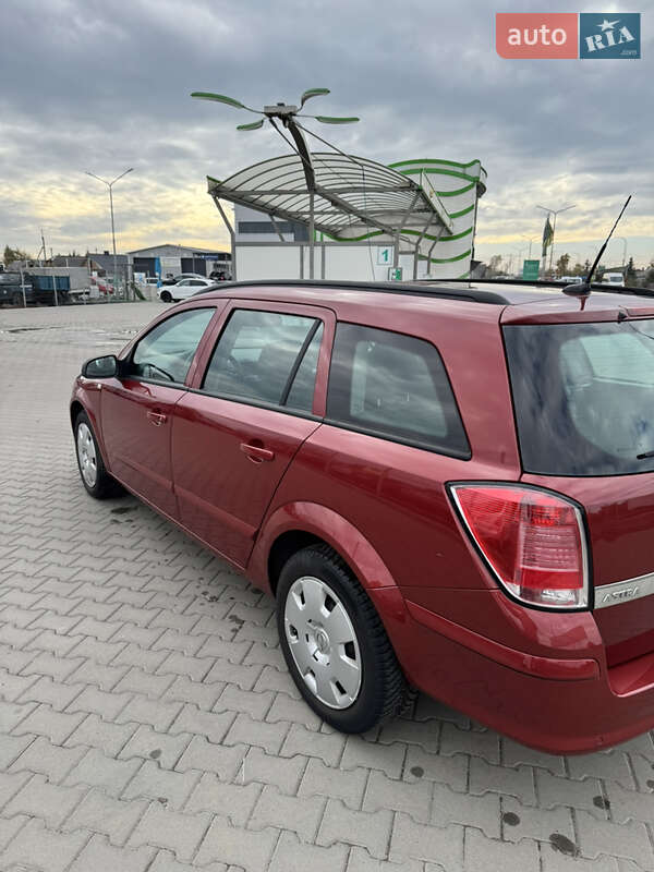 Универсал Opel Astra 2006 в Нововолынске фото 3 Универсал Opel Astra 2006 в Нововолынске