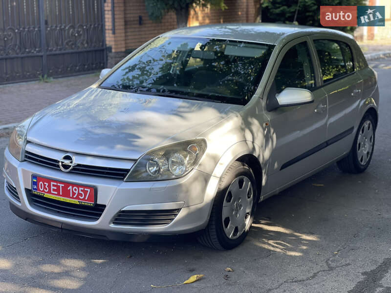 Хэтчбек Opel Astra 2005 в Киеве фото 5 Хэтчбек Opel Astra 2005 в Киеве