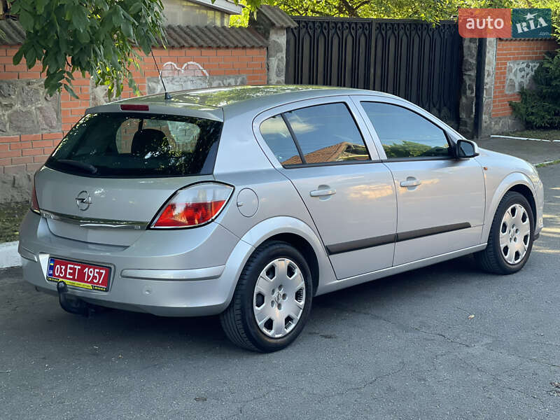 Хэтчбек Opel Astra 2005 в Киеве фото 6 Хэтчбек Opel Astra 2005 в Киеве