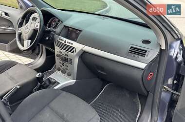 Универсал Opel Astra 2008 в 