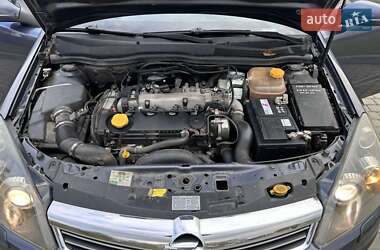 Универсал Opel Astra 2008 в 