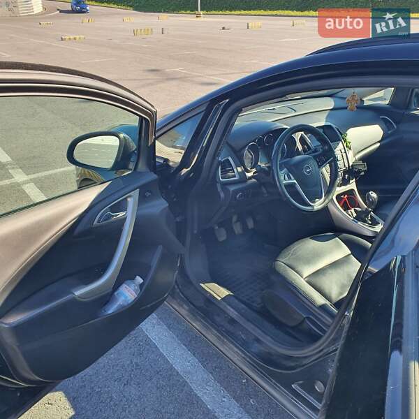 Универсал Opel Astra 2011 в Львове фото 4 Универсал Opel Astra 2011 в Львове