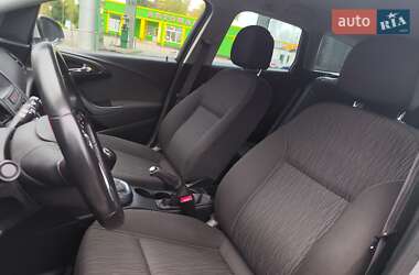 Універсал Opel Astra 2014 в 