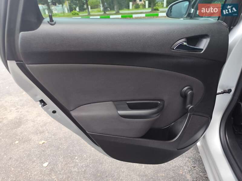 Универсал Opel Astra 2014 в Звягеле фото 30 Универсал Opel Astra 2014 в Звягеле