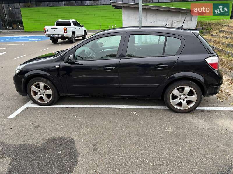 Хэтчбек Opel Astra 2005 в Киеве фото 9 Хэтчбек Opel Astra 2005 в Киеве