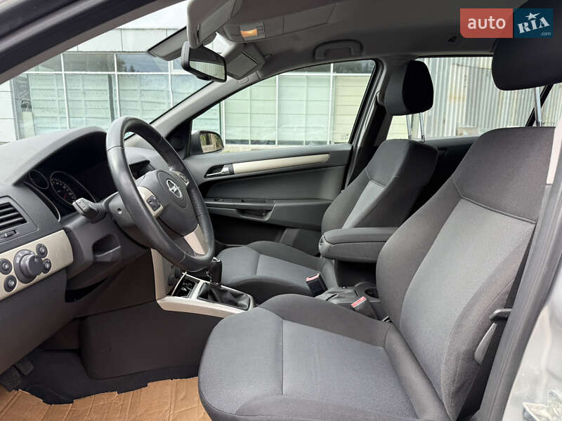Универсал Opel Astra 2007 в Виннице