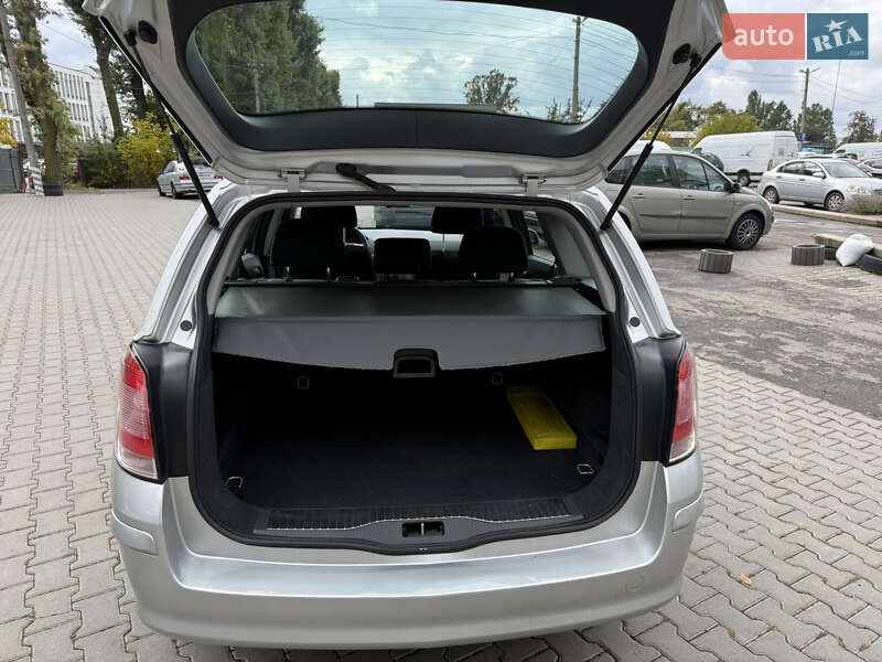 Универсал Opel Astra 2007 в Виннице