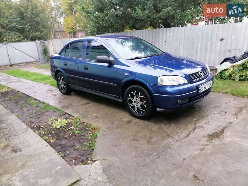 Седан Opel Astra 2004 в Прилуках фото Седан Opel Astra 2004 в Прилуках