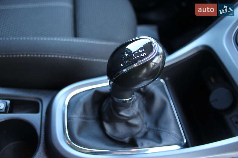 Універсал Opel Astra 2015 в Трускавці фото 100 Універсал Opel Astra 2015 в Трускавці