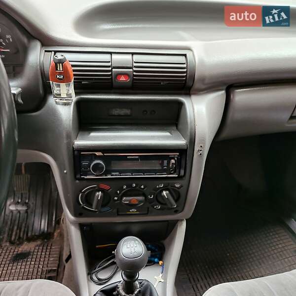 Хетчбек Opel Astra 1995 в Корсунь-Шевченківському