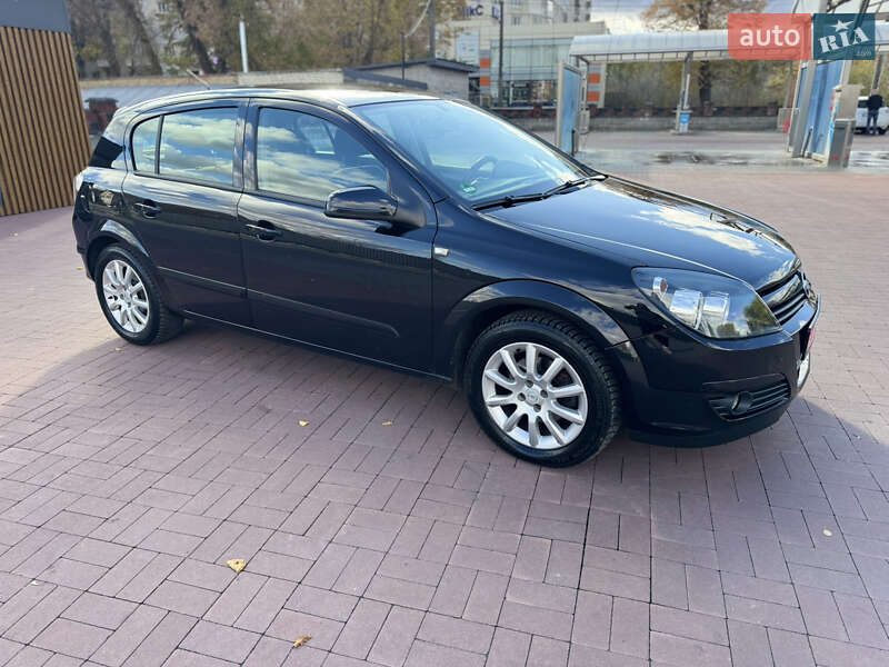 Хэтчбек Opel Astra 2005 в Ровно фото 9 Хэтчбек Opel Astra 2005 в Ровно