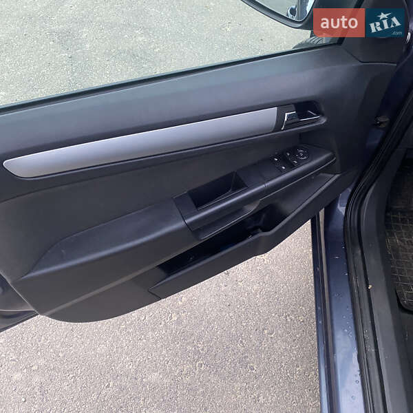 Універсал Opel Astra 2009 в Стрию фото 13 Універсал Opel Astra 2009 в Стрию