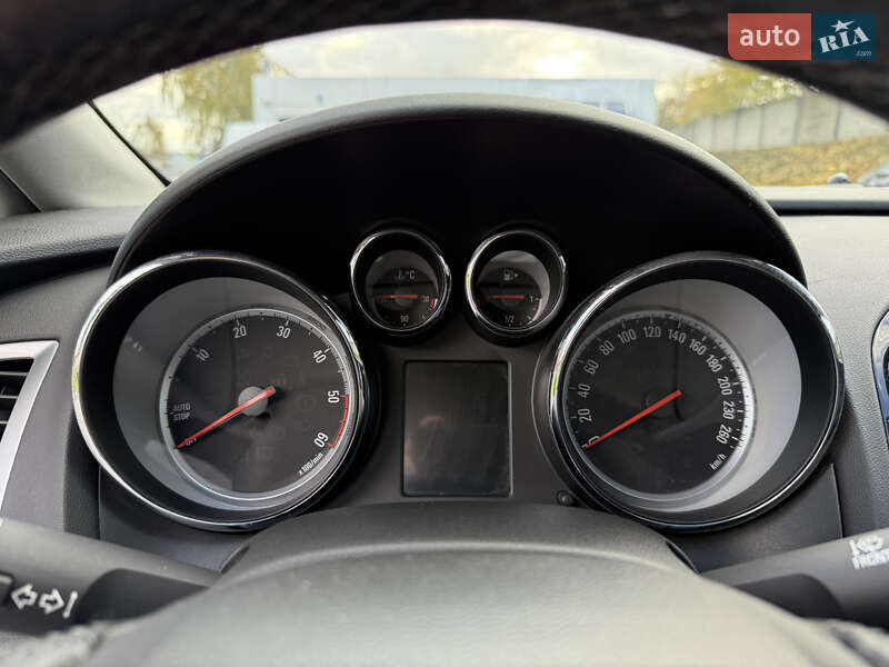 Универсал Opel Astra 2016 в Тернополе