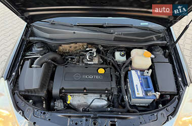 Универсал Opel Astra 2008 в 