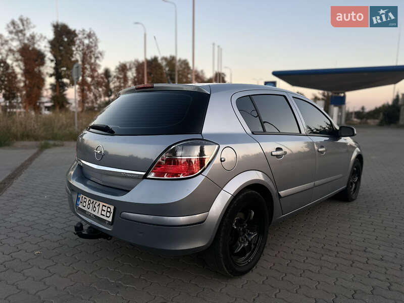 Хетчбек Opel Astra 2007 в Тульчині