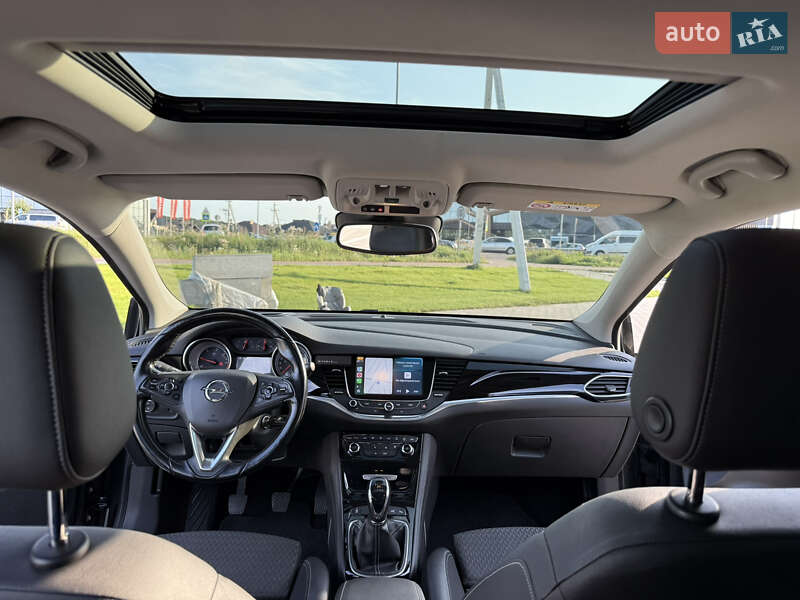 Універсал Opel Astra 2016 в Луцьку