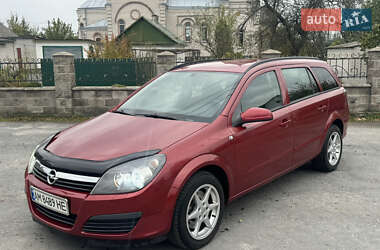 Универсал Opel Astra 2005 в Звягеле
