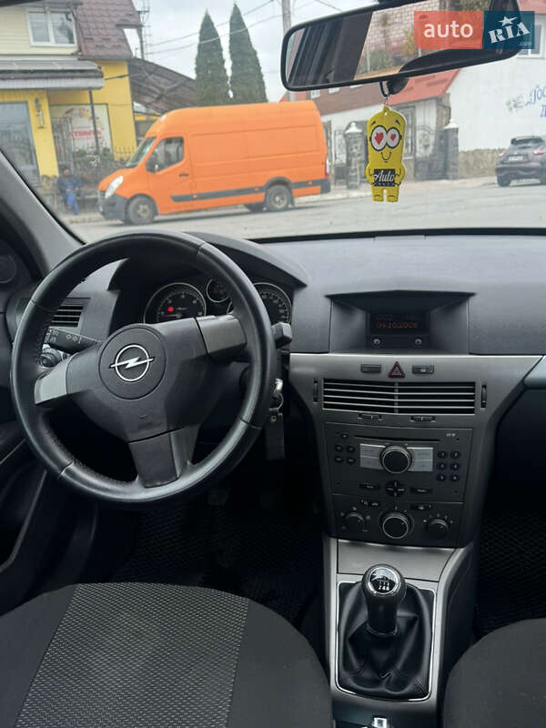 Универсал Opel Astra 2005 в Звягеле фото 20 Универсал Opel Astra 2005 в Звягеле