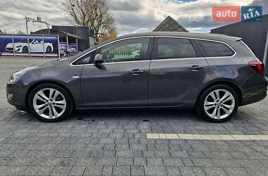 Универсал Opel Astra 2010 в 
