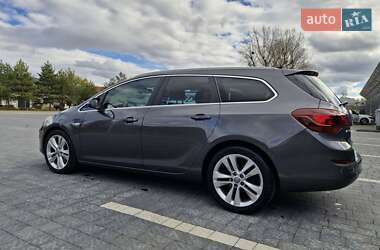 Opel Astra 2010