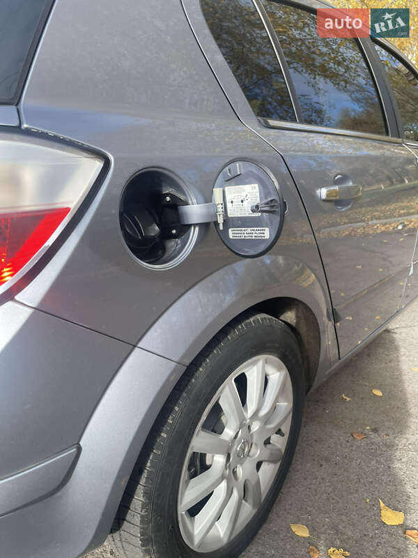 Хетчбек Opel Astra 2004 в Рівному фото 10 Хетчбек Opel Astra 2004 в Рівному