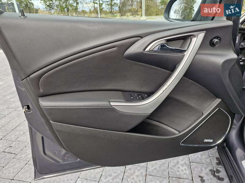 Универсал Opel Astra 2010 в Самборе фото 28 Универсал Opel Astra 2010 в Самборе