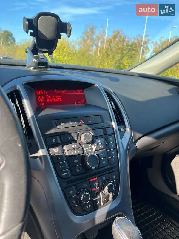 Седан Opel Astra 2016 в Буче фото 10 Седан Opel Astra 2016 в Буче