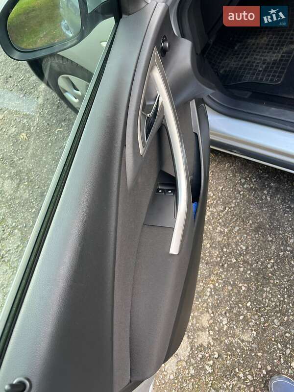 Универсал Opel Astra 2011 в Стрые фото 18 Универсал Opel Astra 2011 в Стрые