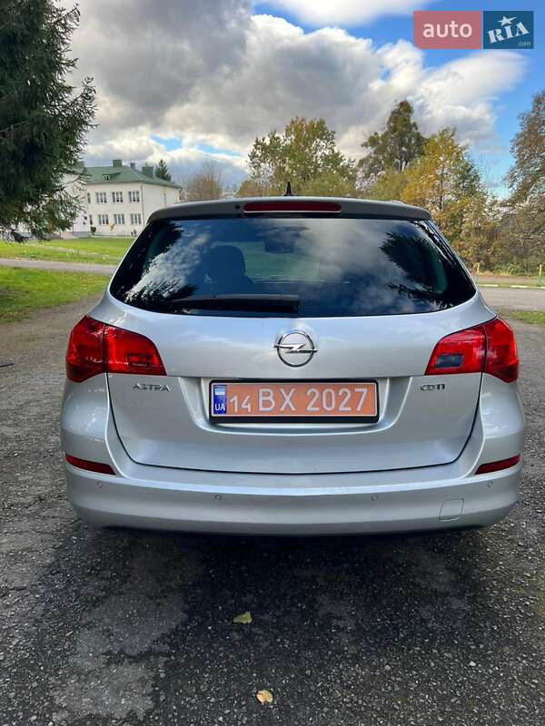 Универсал Opel Astra 2011 в Стрые фото 9 Универсал Opel Astra 2011 в Стрые