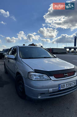 Хэтчбек Opel Astra 1999 в Гайсине