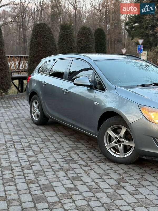 Універсал Opel Astra 2011 в Дрогобичі фото 2 Універсал Opel Astra 2011 в Дрогобичі