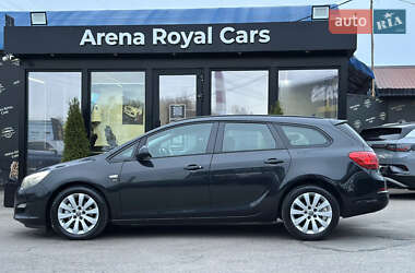 Универсал Opel Astra 2014 в 