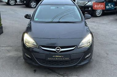 Универсал Opel Astra 2014 в 