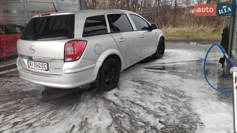 Універсал Opel Astra 2013 в Обухові фото 4 Універсал Opel Astra 2013 в Обухові