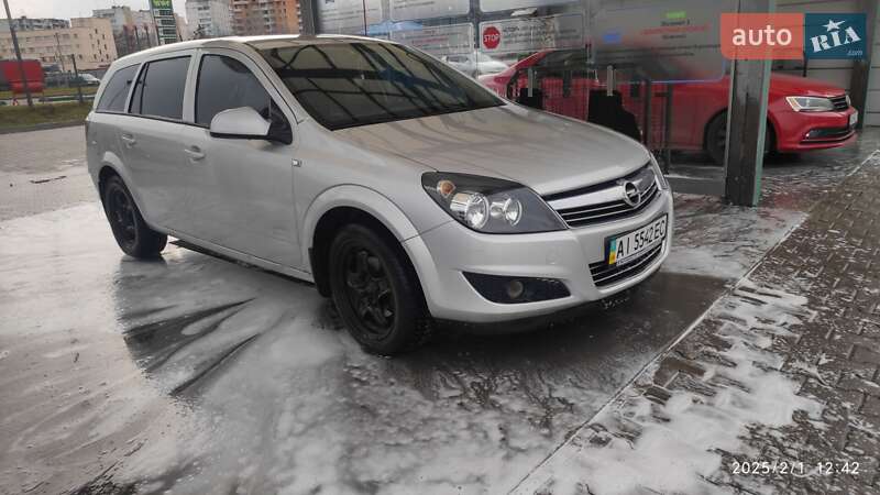 Універсал Opel Astra 2013 в Обухові фото 8 Універсал Opel Astra 2013 в Обухові