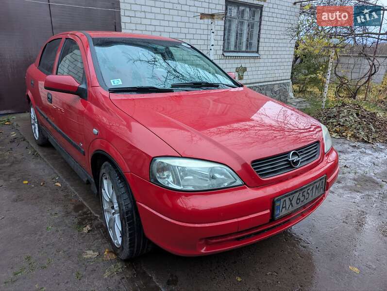 Хэтчбек Opel Astra 2006 в Харькове