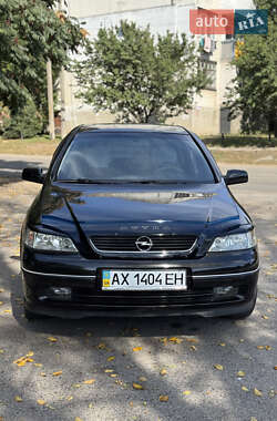 Седан Opel Astra 2007 в Краснограде