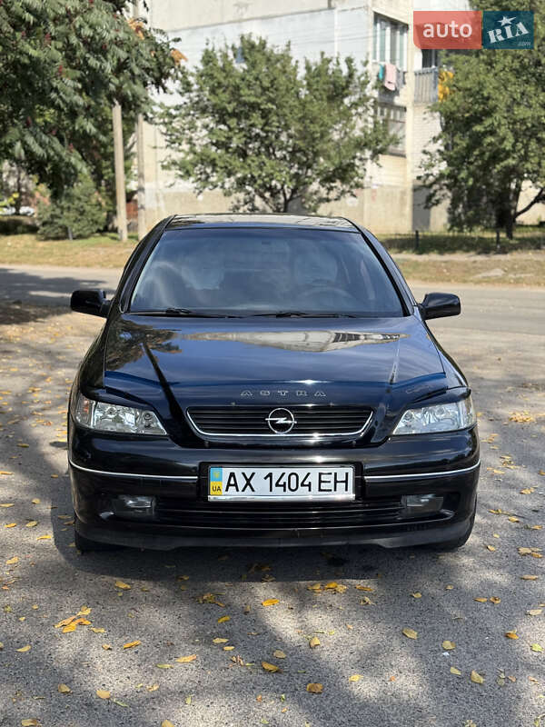 Седан Opel Astra 2007 в Краснограді фото Седан Opel Astra 2007 в Краснограді