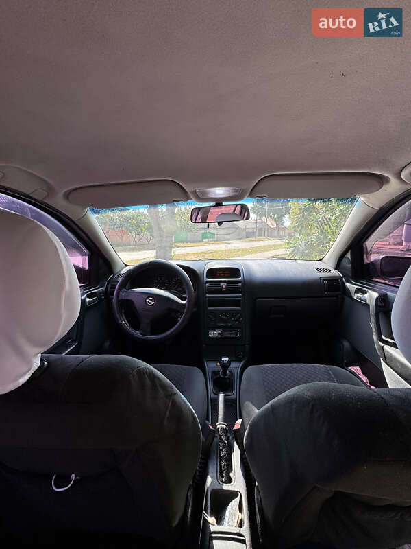 Седан Opel Astra 2007 в Краснограді фото 13 Седан Opel Astra 2007 в Краснограді