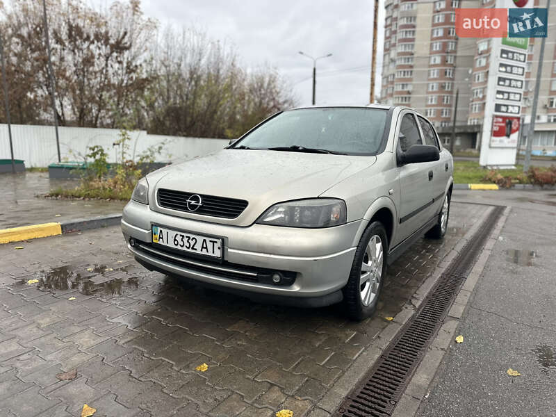 Opel Astra 2006