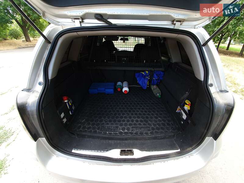 Универсал Opel Astra 2005 в Кропивницком фото 6 Универсал Opel Astra 2005 в Кропивницком